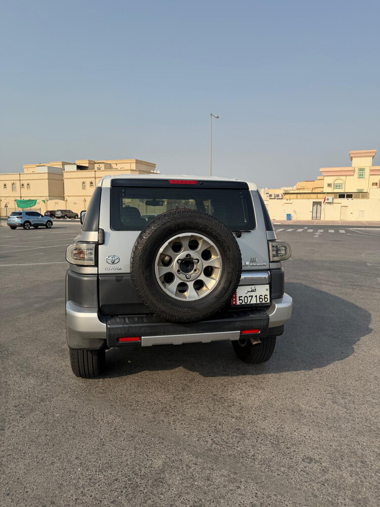 For Sale: FJ Cruiser 2012 - 6