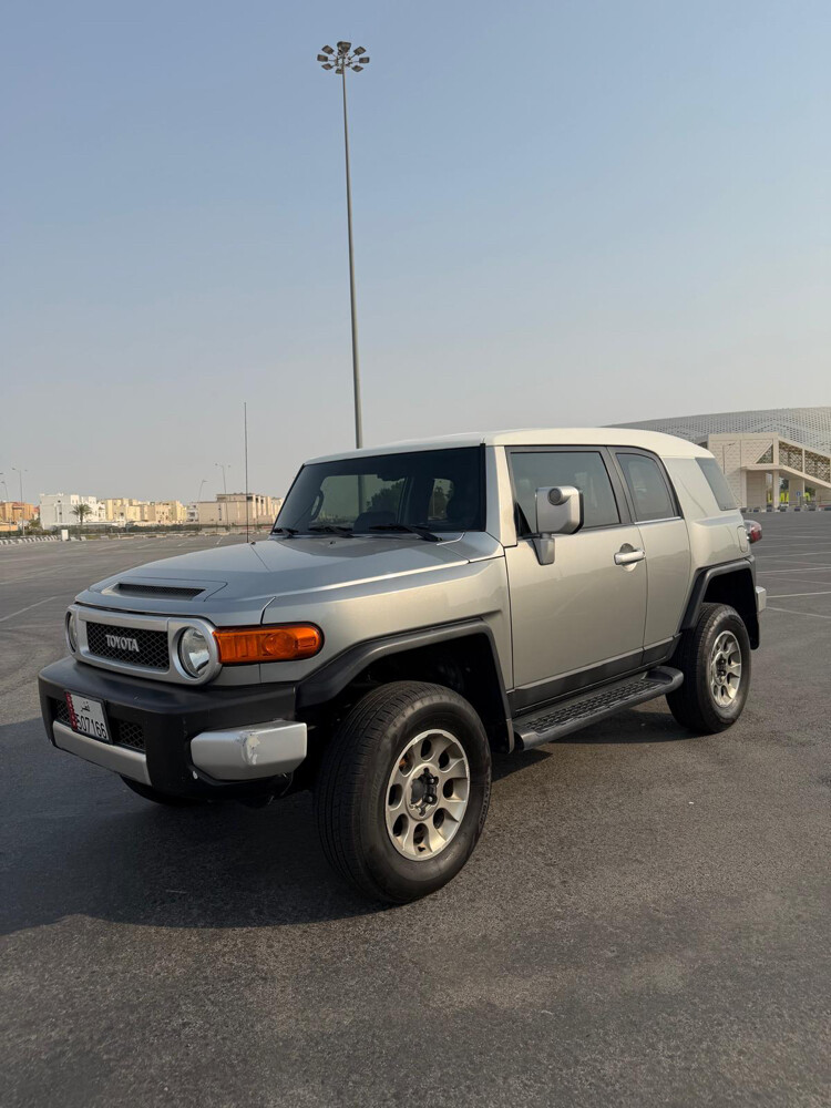 For Sale: FJ Cruiser 2012 - 3