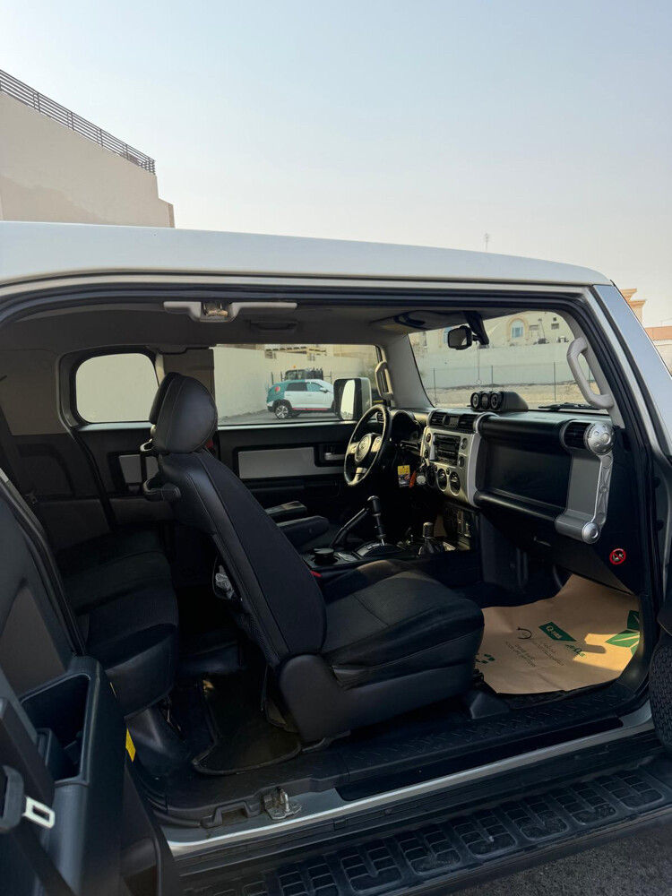 For Sale: FJ Cruiser 2012 - 2