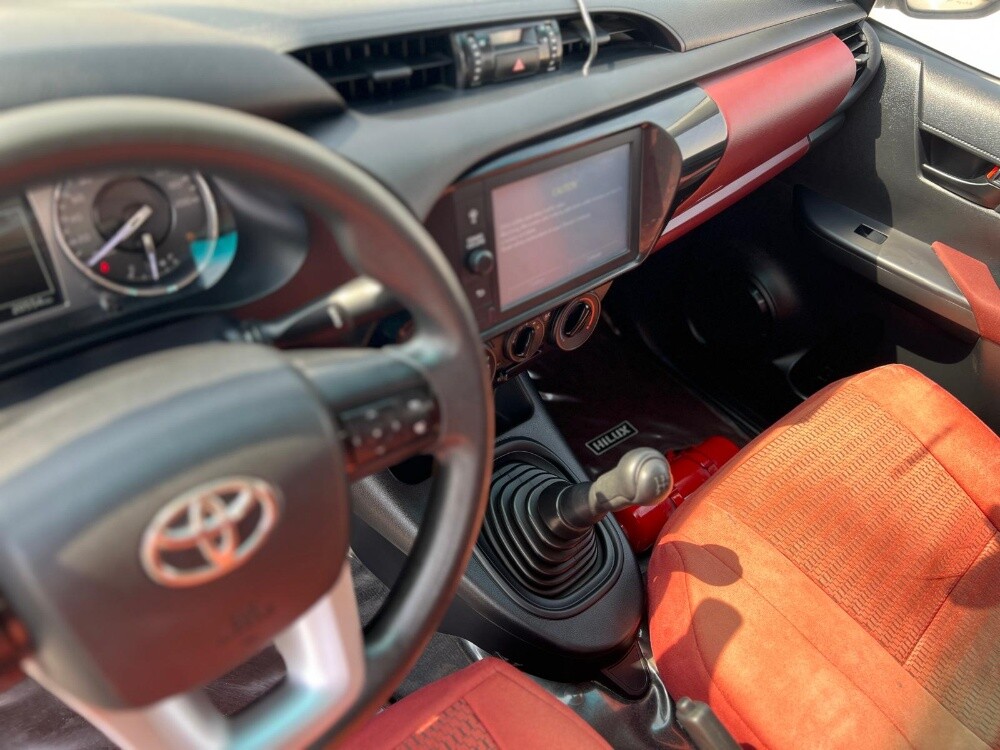 Toyota Hilux 2022 - 5