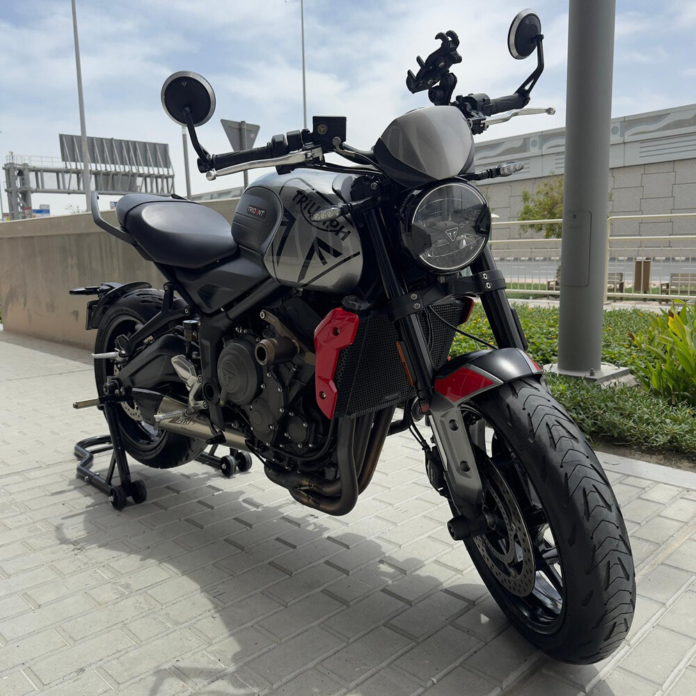 triumph trident 660 - 2