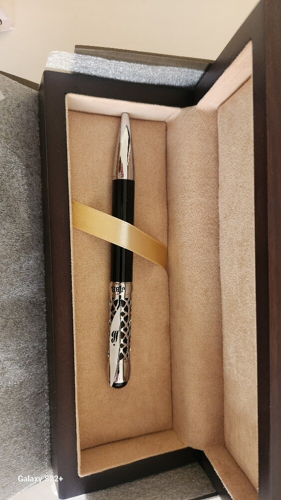 Brand new JBR pen - 2