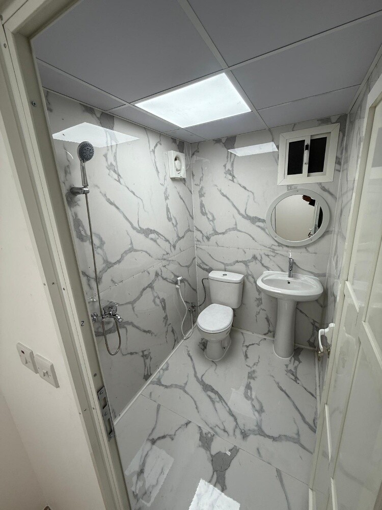 Caravans kitchin Toilet - 13