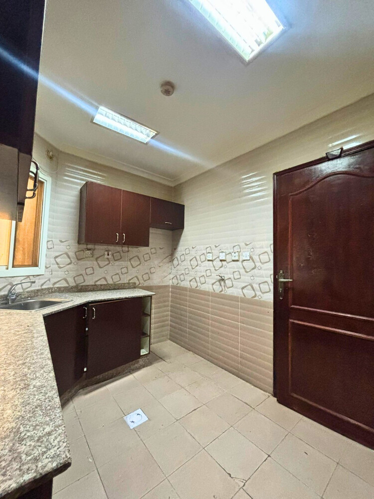 3 bhk apartment for rent !! - 2