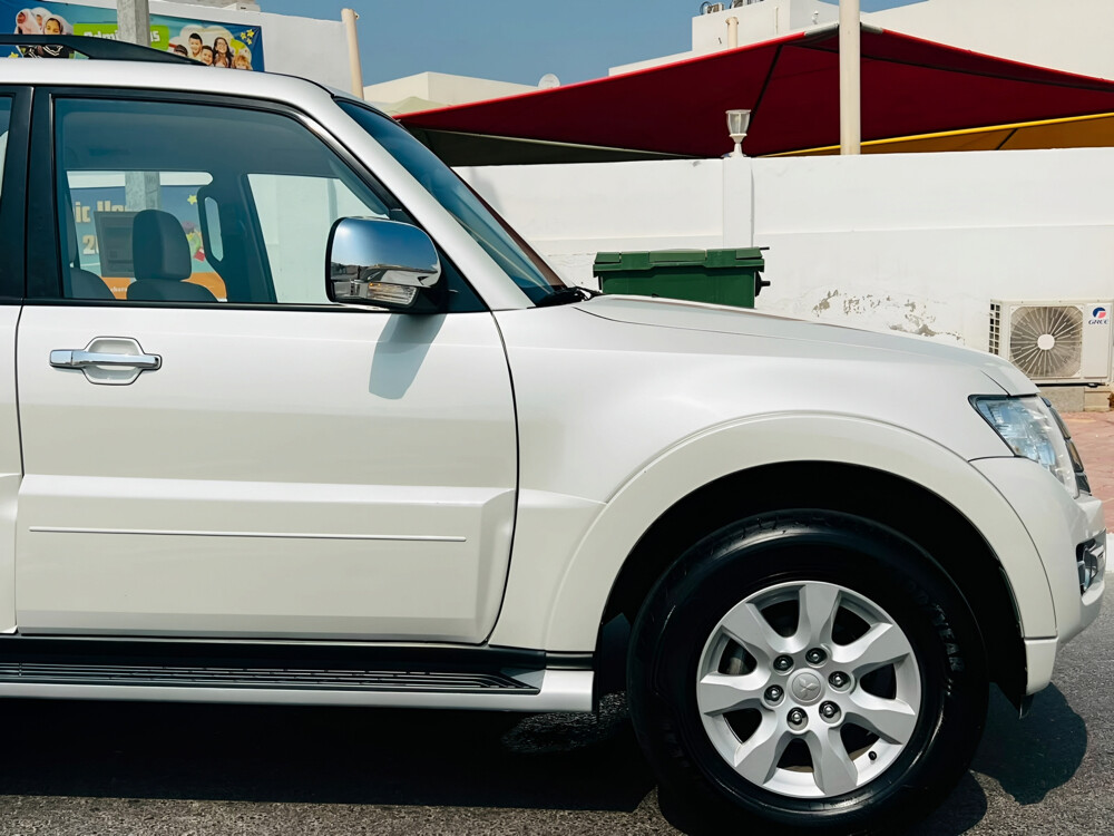 MITSUBISHI PAJERO 2022  - 6