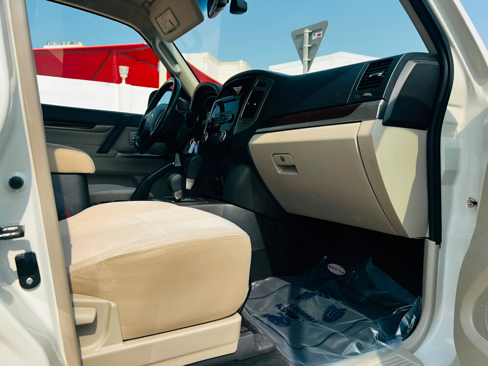 MITSUBISHI PAJERO 2022  - 5