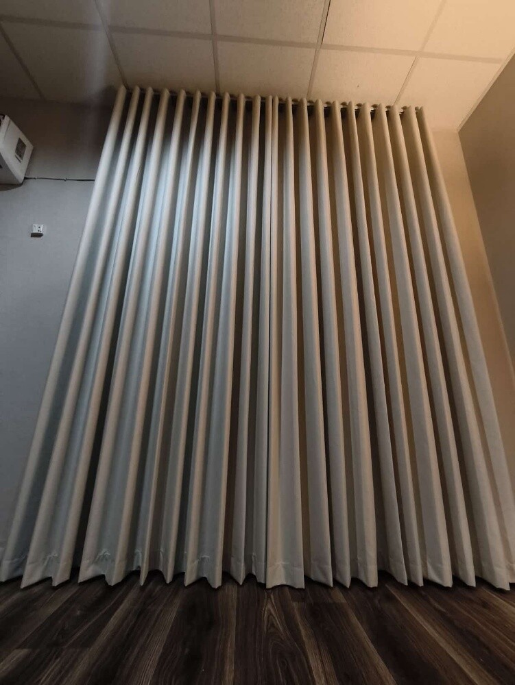 If you need a wavy curtain, let me - 2