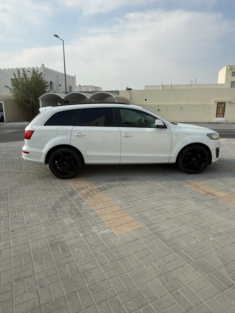 Audi Q7 - 4