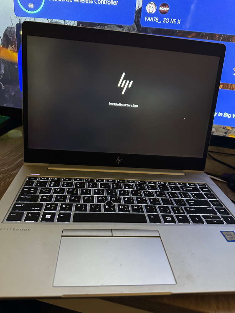 PlayStation 5 and laptop - 3