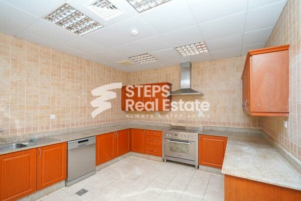 Villa for Rent Ain Khaled - 4