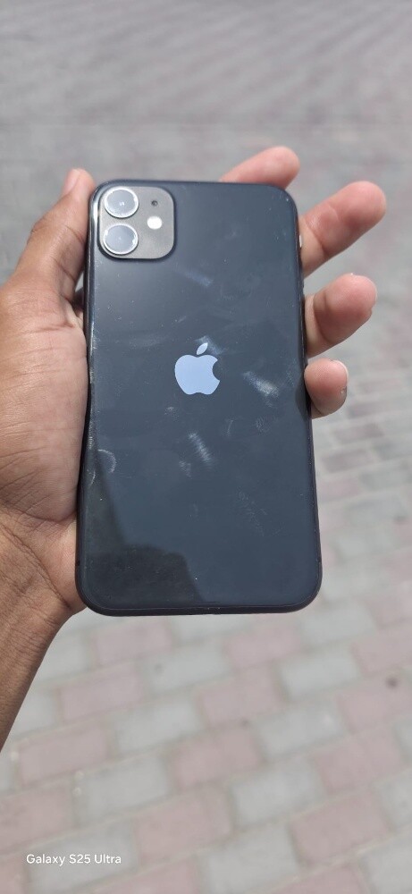 ايفون١١ - 1