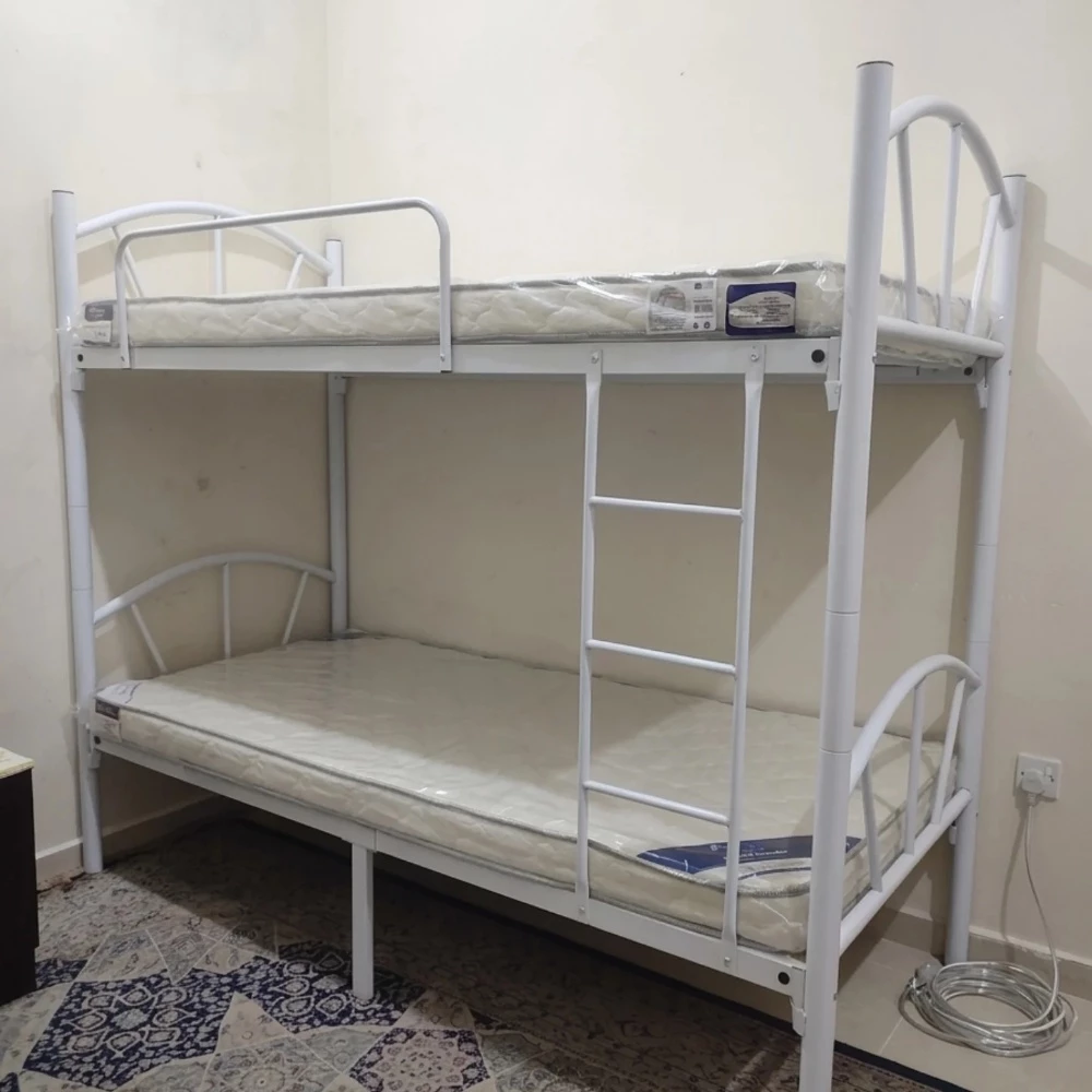 Bunk bed or mattress available - 12