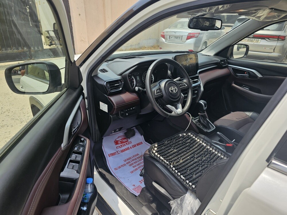 Toyota Urban Cruiser 2025 Model - 8