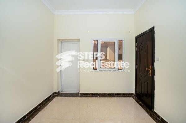 Furnished Villa in Al Markhiya - 4