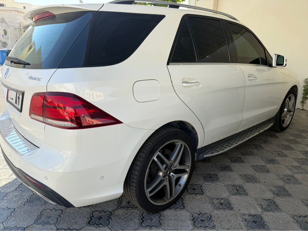 Mercedes-Benz GLE 400 4MATIC 2016 - 9