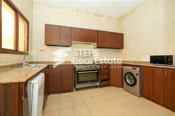 Spacious Villa for Female - 13