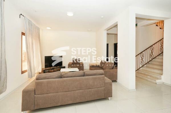 Spacious Villa for Female - 11