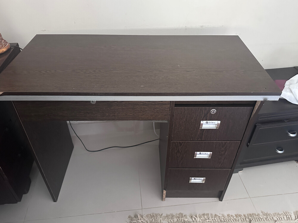 desk/study table well used(drawers) - 1