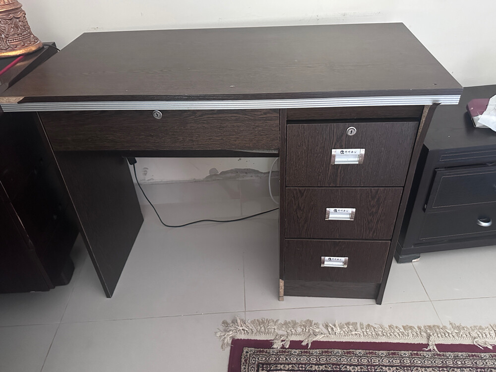 desk/study table well used(drawers) - 2