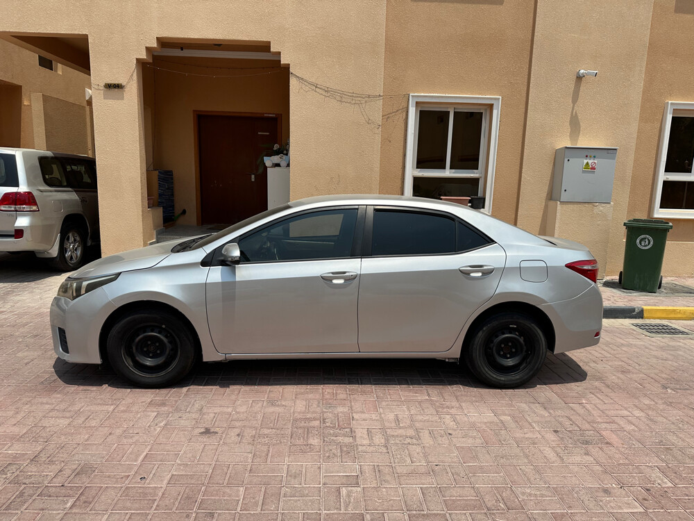 Corolla1.6 Reg2016(first owner) - 2