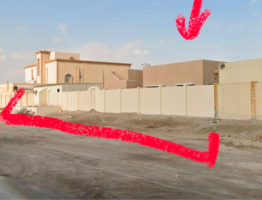 للبيع بيت شعبي في مبيريك مؤجر. - 1