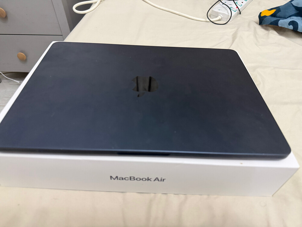 macbook air m2 - 4