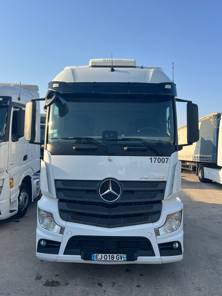 MERCEDES 2017 - 2