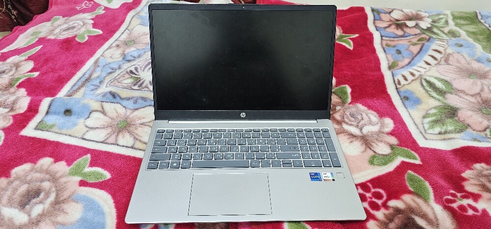 HP laptop for slae - 8