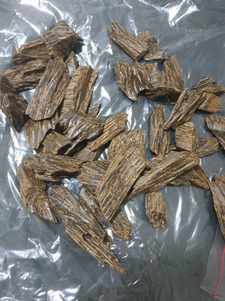 Oud for sale wholesale - 2