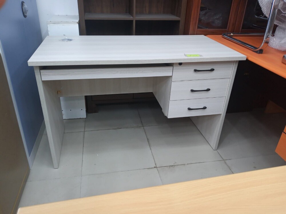 office Table (brand new) - 9