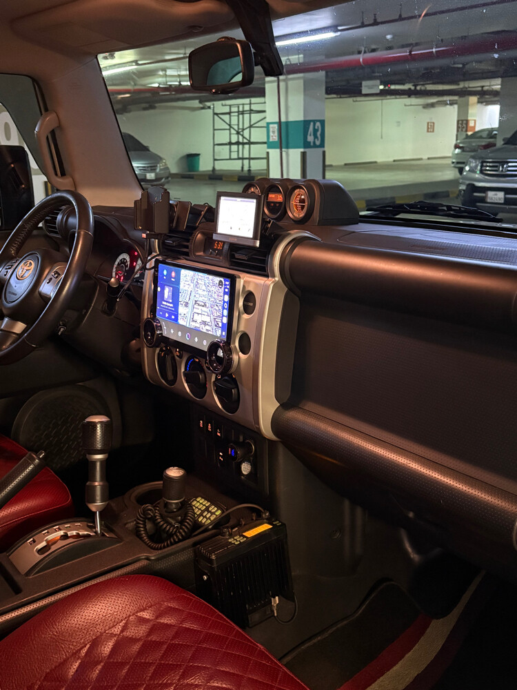 Toyota FJ Cruiser - 2