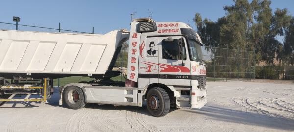 Rental vehicle - 5