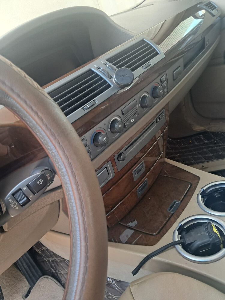 BMW 730LI - 5