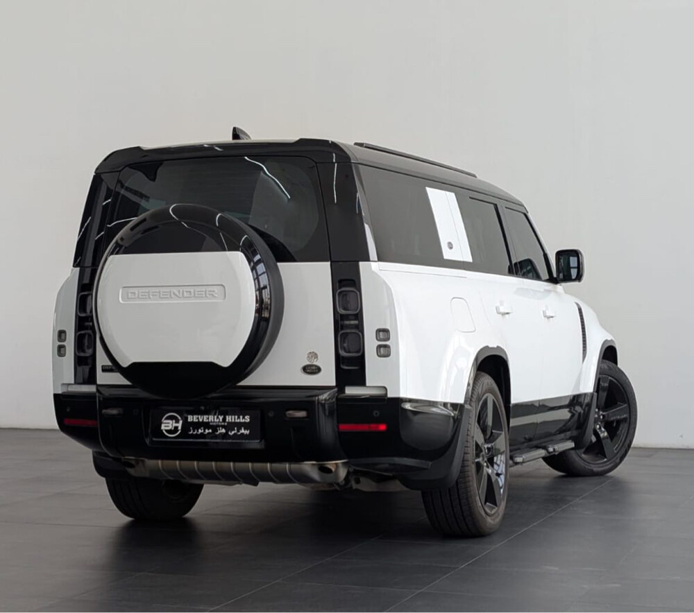 2023 Land Rover Defender 130 - 4
