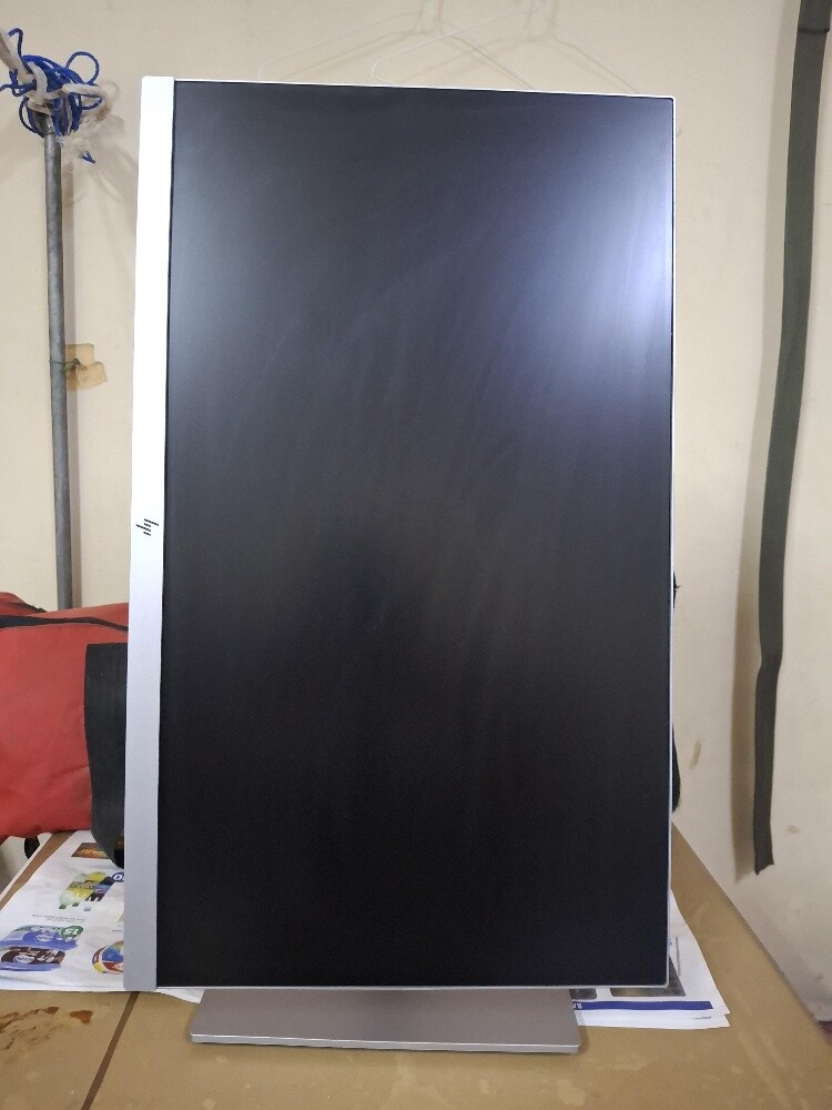 HP MONITOR MODEL E233 23INCH - 2