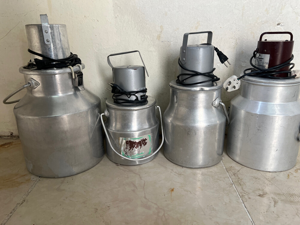 Yogurt/Cheese mixing machine - 1
