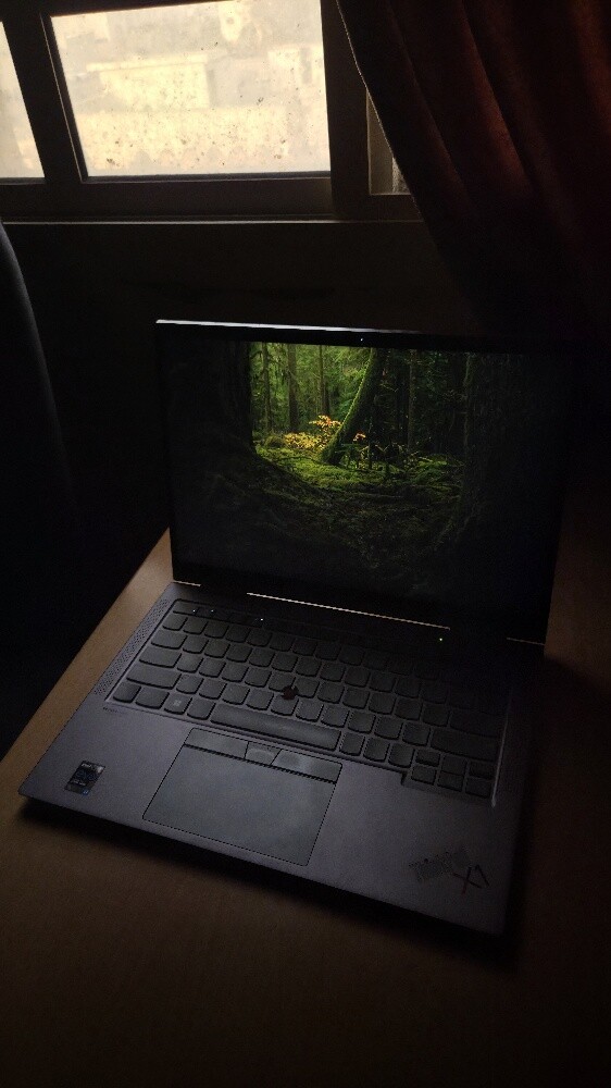 4K UHD+ X1 Yoga Gen 6 - 2