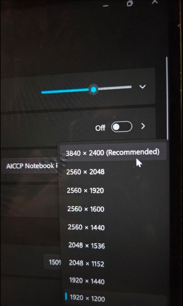 4K UHD+ X1 Yoga Gen 6 - 3