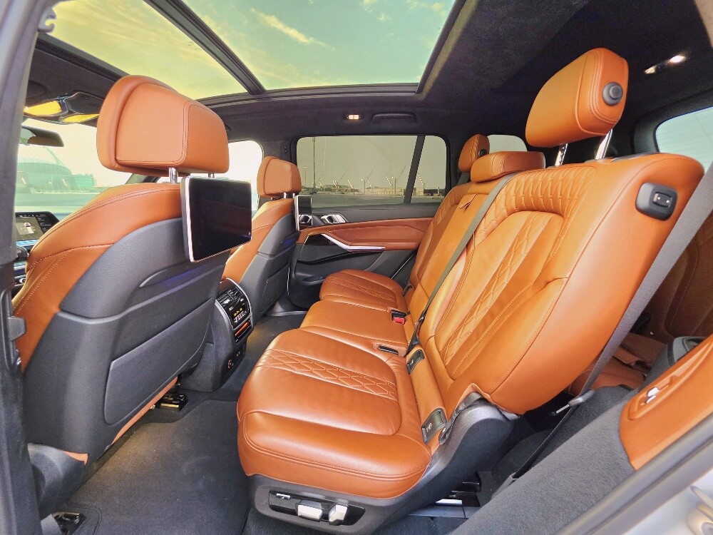 BMW X7 - 9