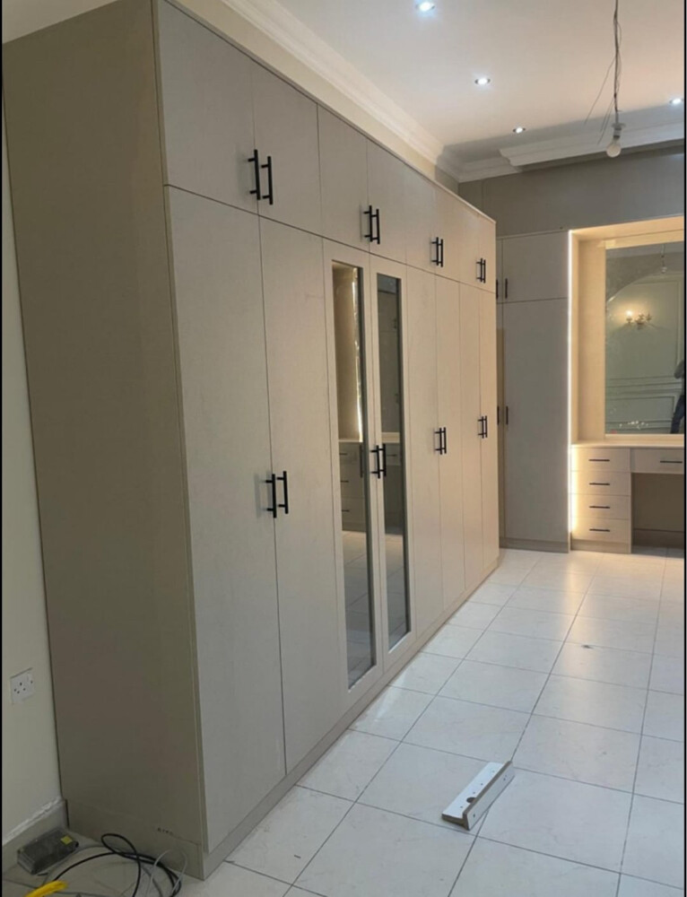 Room Cabinet design - 5
