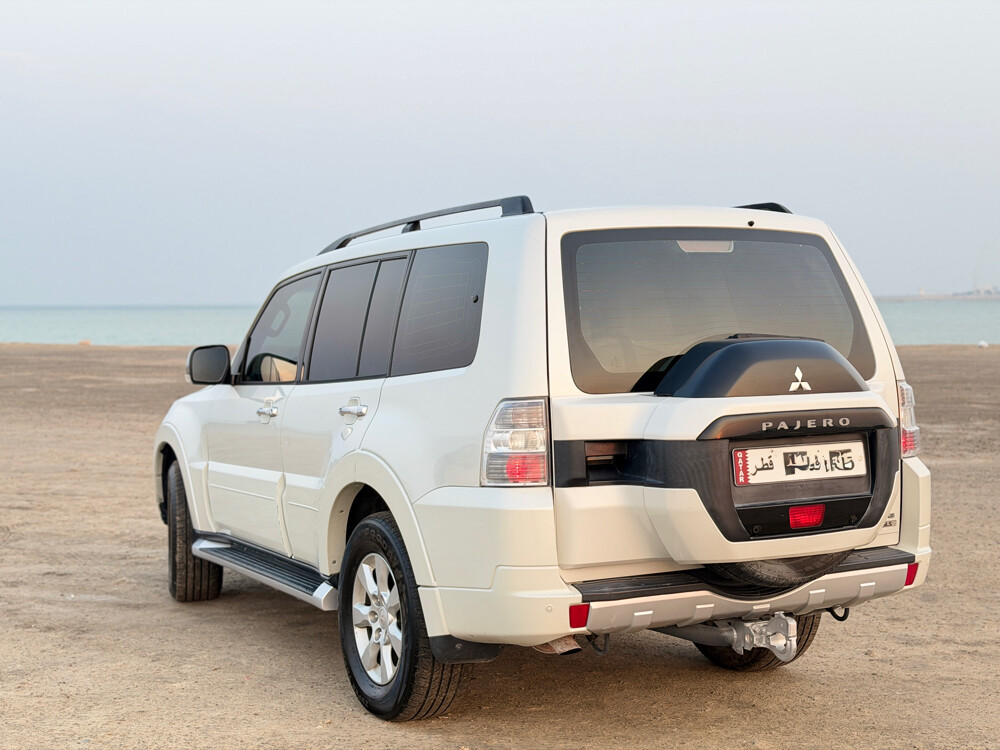 Mitsubishi Pajero 2017 GLS - 2