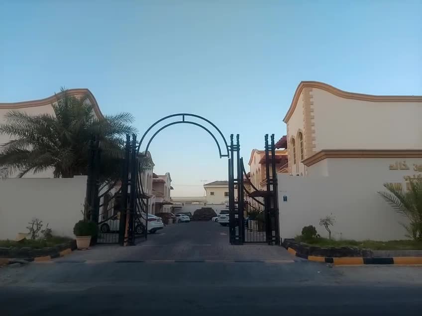 للبيع مجمع سكني مؤجر اسكان ع خالد - 9