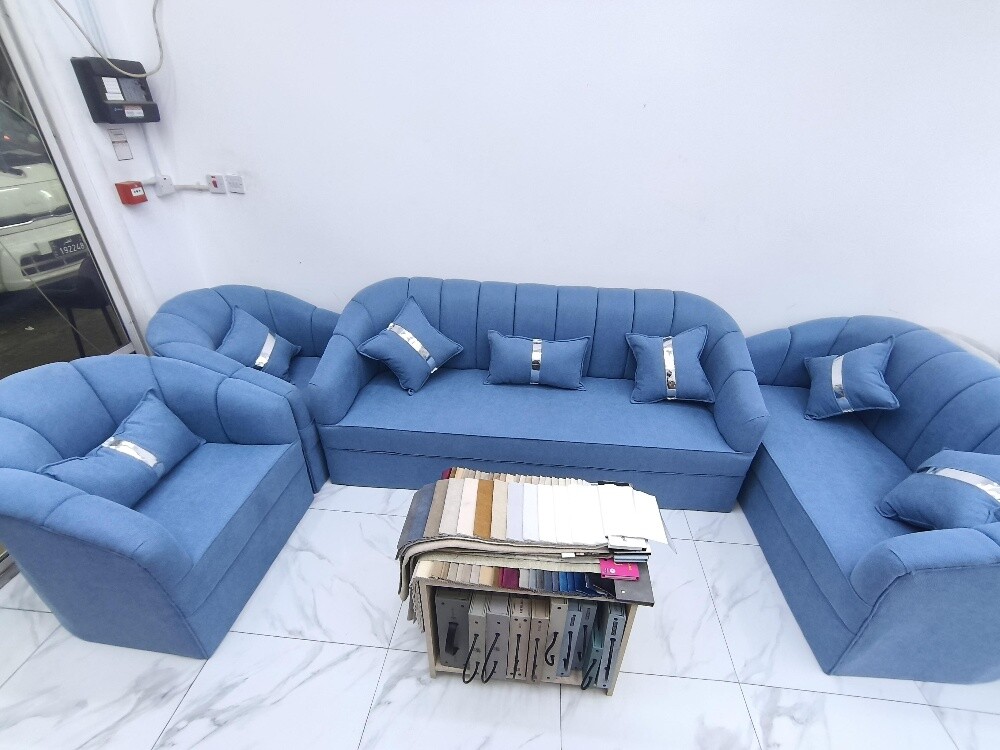 brand new rady sofa sat for sale - 1