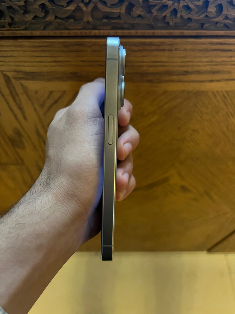 iPhone 15 pro - 2