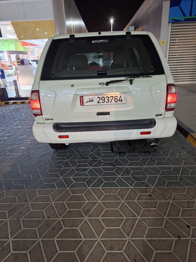 Car in very good condition new service new tyres ,new plugs new repair completed.Car is insured one year but Istimara has expired this month please serious buyers only. - 5