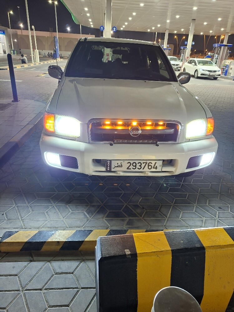 Car in very good condition new service new tyres ,new plugs new repair completed.Car is insured one year but Istimara has expired this month please serious buyers only. - 3
