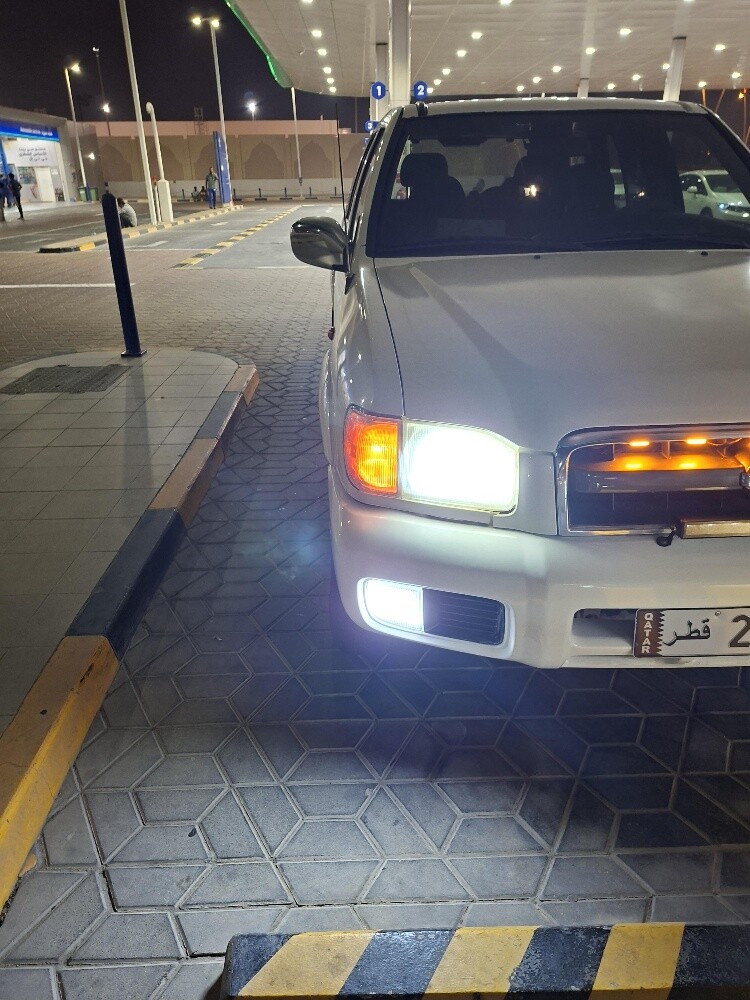 Car in very good condition new service new tyres ,new plugs new repair completed.Car is insured one year but Istimara has expired this month please serious buyers only. - 2