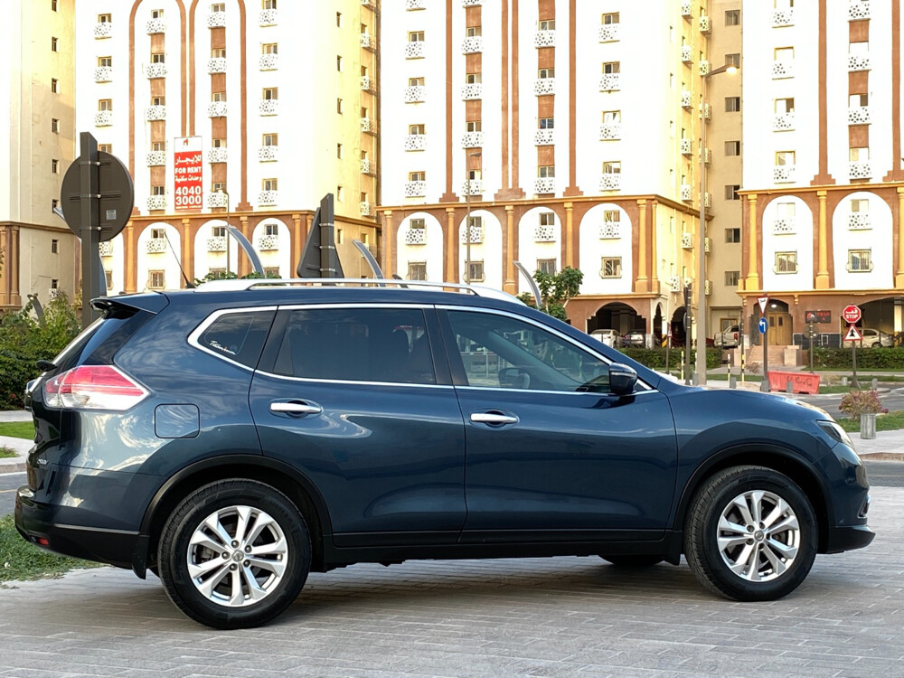 Nissan Xtrail 2015 SV 4X4 - 6