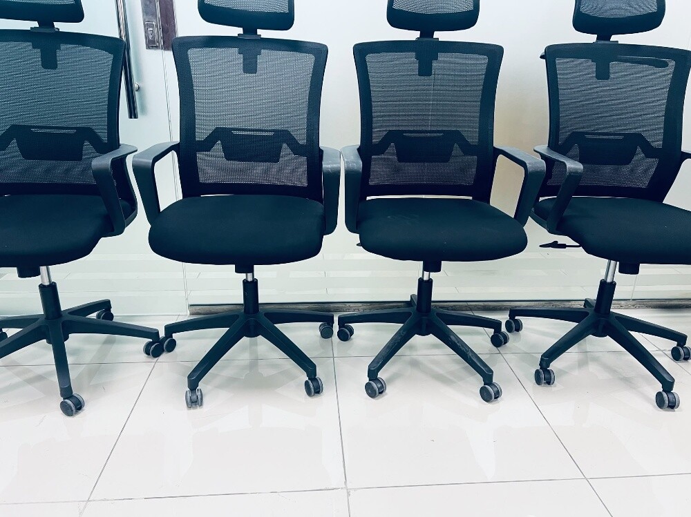 Used office furniture buy sell - 29
