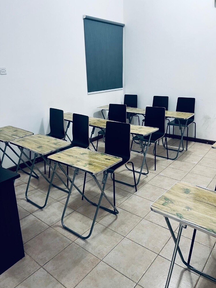 Used office furniture buy sell - 2